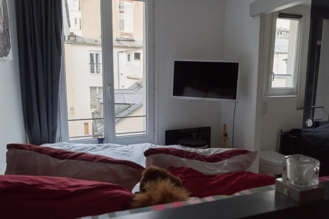 Hostnfly Apartments - Go Stay On The Banks Of The Canal Saint-Martin Paris