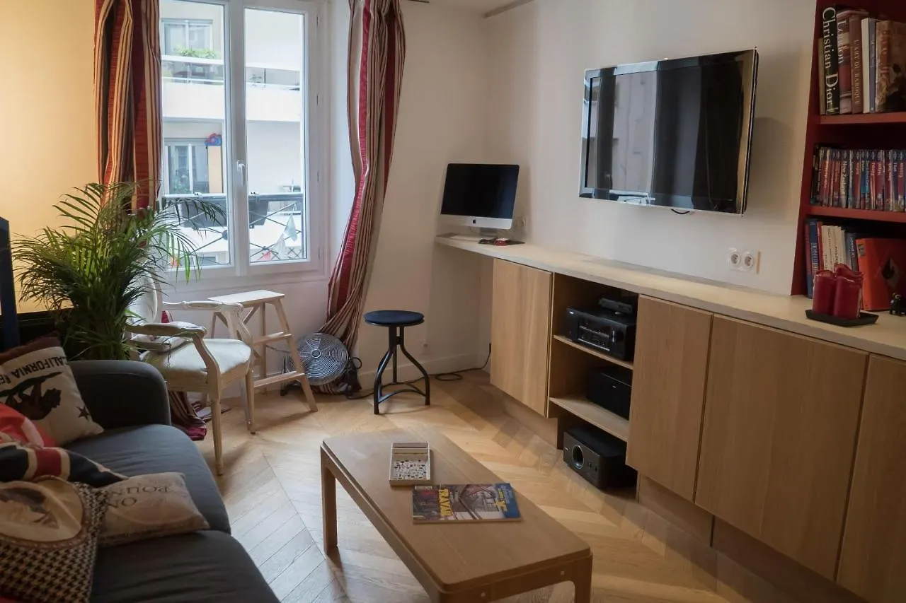 Hostnfly Apartments - Go Stay On The Banks Of The Canal Saint-Martin Paris